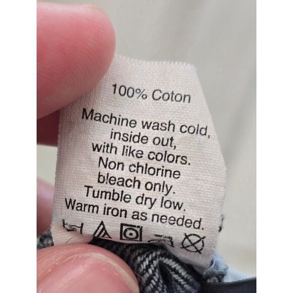 J.Crew Women’s Denim Cutoff Shorts Size 10 | 100% Cotton | Raw Hem Vintage Wash - Picture 7 of 7